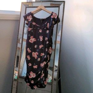 Maternity floral print dress from Thyme
